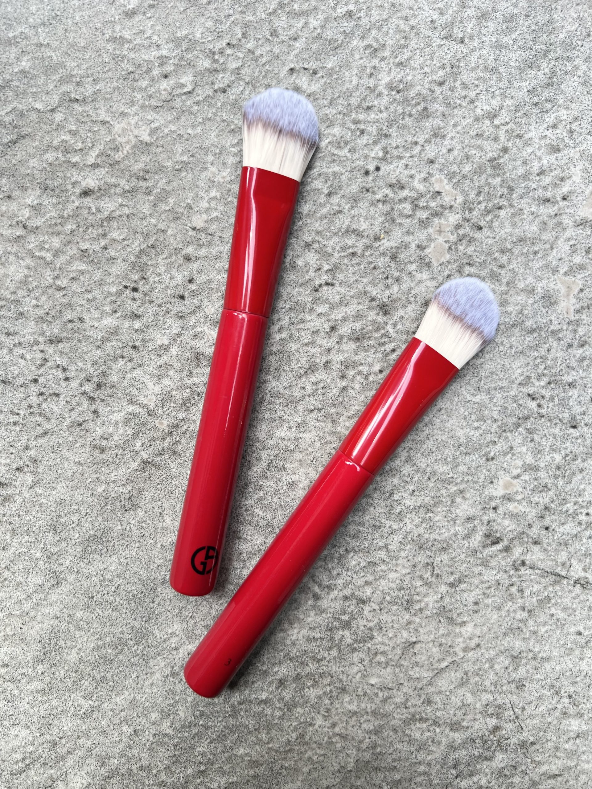 Giorgio Armani Mini Foundation Brush | براش حرفه‌ای فاندیشن و کانسیلر